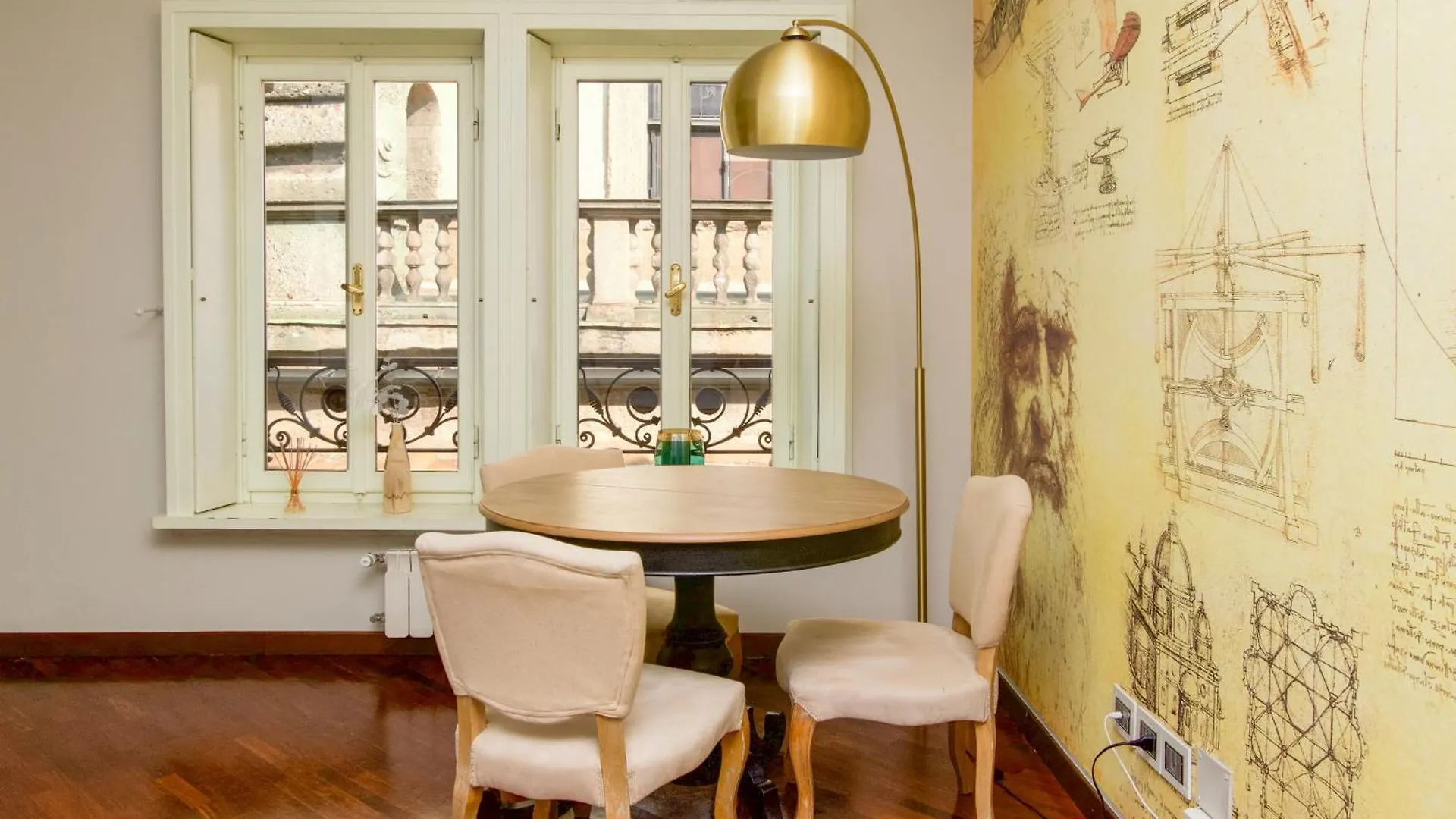 Da Vinci Apartment Duomo Bighouse130Mq Vista Tempio & Terrace Milan Italy